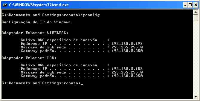 A imagem mostra as capturas de telas de prompts de comando com os comandos ipconfig.